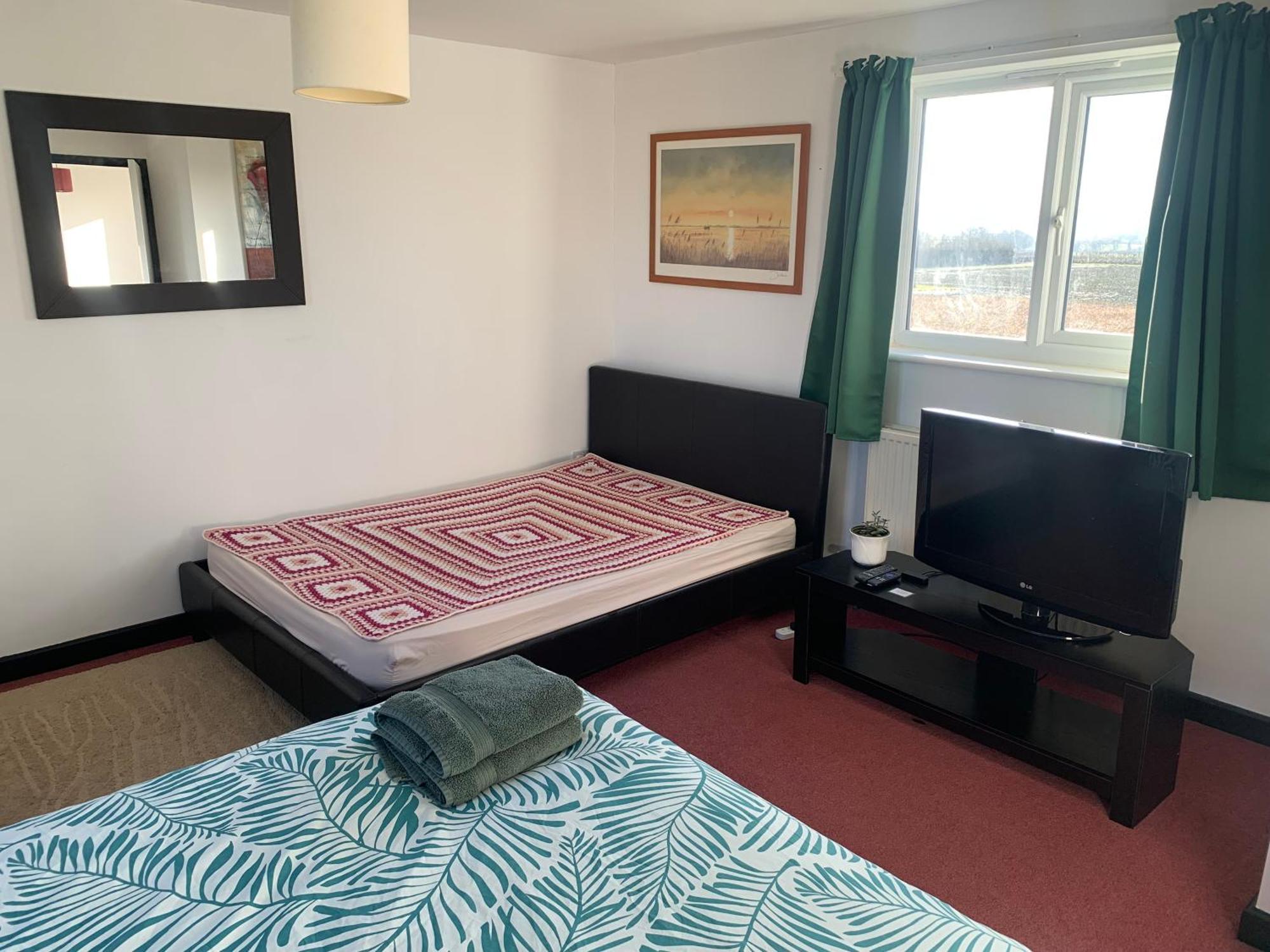 1 Bedroom Annex, Private Bathroom, Peaceful Area Claypits Esterno foto